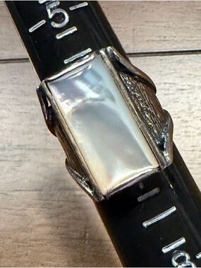 Grace & Heart G&H Ona Ring .925 Sterling Silver & Mother Pearl Size 6 GORGEOUS